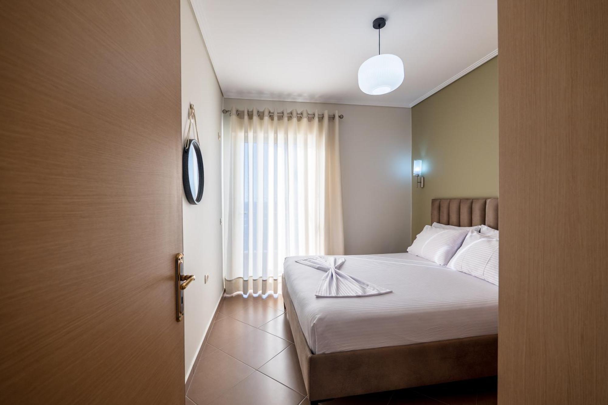 Cavo Paradise Sarandë Buitenkant foto
